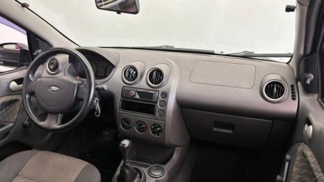 FORD Fiesta Hatch 1.0 4P, Foto 7