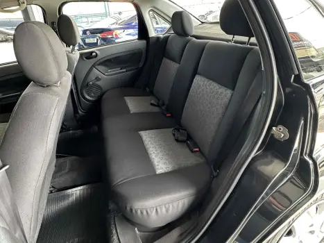 FORD Fiesta Hatch 1.6 CLASS, Foto 10