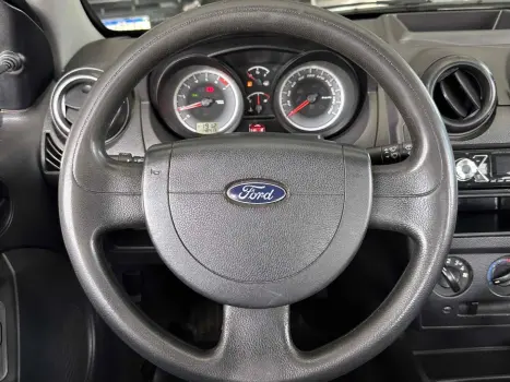 FORD Fiesta Hatch 1.6 CLASS, Foto 20