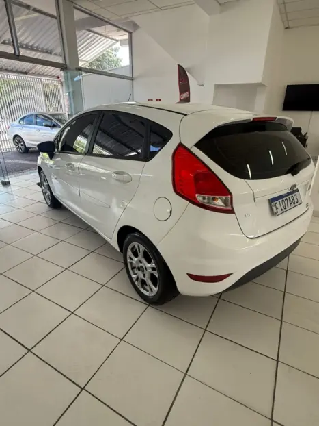 FORD Fiesta Hatch 1.6 4P SE FLEX, Foto 4