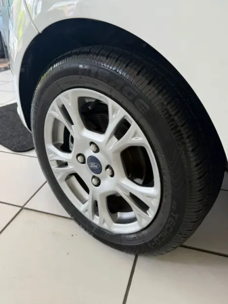 FORD Fiesta Hatch 1.6 4P SE FLEX, Foto 13