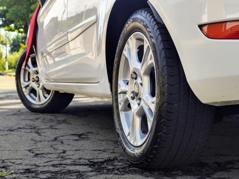 FORD Fiesta Hatch 1.6 4P SE FLEX, Foto 5