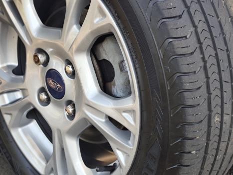 FORD Fiesta Hatch 1.6 4P SE FLEX, Foto 19