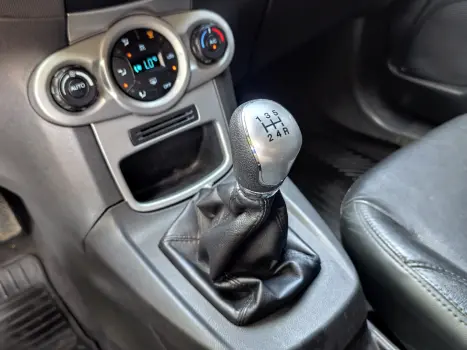 FORD Fiesta Hatch 1.6 16V 4P SEL FLEX, Foto 21