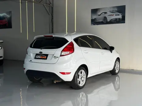 FORD Fiesta Hatch 1.6 16V 4P SE FLEX, Foto 4