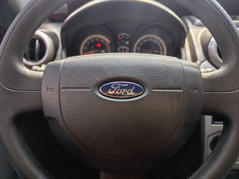 FORD Fiesta Hatch 1.6 4P CLASS FLEX, Foto 17