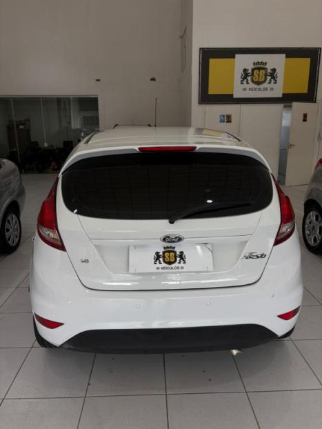 FORD Fiesta Hatch 1.6 16V 4P SE FLEX, Foto 4