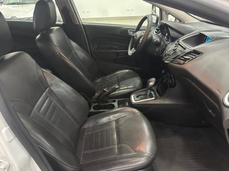 FORD Fiesta Hatch 1.6 16V 4P FLEX TITANIUM POWERSHIFT AUTOM�TICO, Foto 10