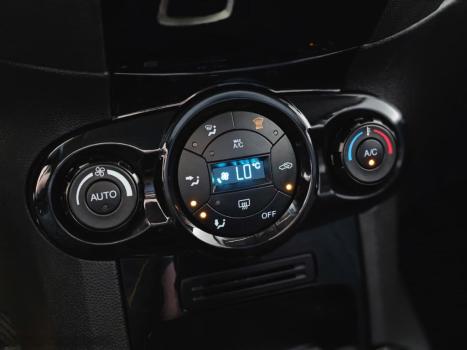 FORD Fiesta Hatch 1.6 4P TITANIUM FLEX, Foto 8