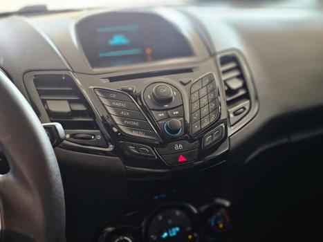 FORD Fiesta Hatch 1.6 4P TITANIUM FLEX, Foto 9