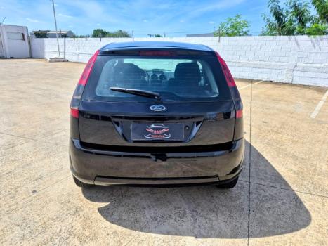 FORD Fiesta Hatch 1.0 4P FLEX, Foto 3