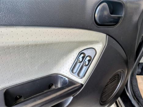 FORD Fiesta Hatch 1.0 4P FLEX, Foto 16