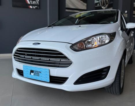 FORD Fiesta Hatch 1.6 16V 4P SE FLEX, Foto 2