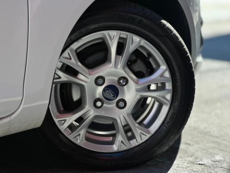 FORD Fiesta Hatch 1.6 4P SE FLEX, Foto 2