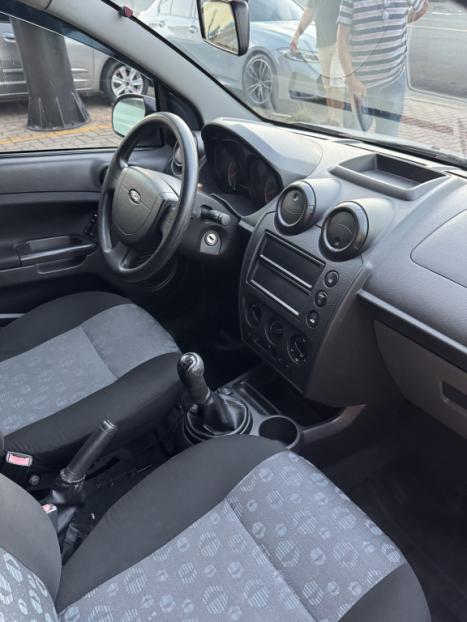FORD Fiesta Hatch 1.0 4P FLEX, Foto 13