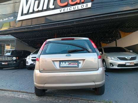 FORD Fiesta Hatch 1.6 CLASS, Foto 6