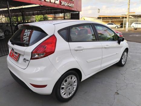 FORD Fiesta Hatch 1.5 16V 4P S FLEX, Foto 6