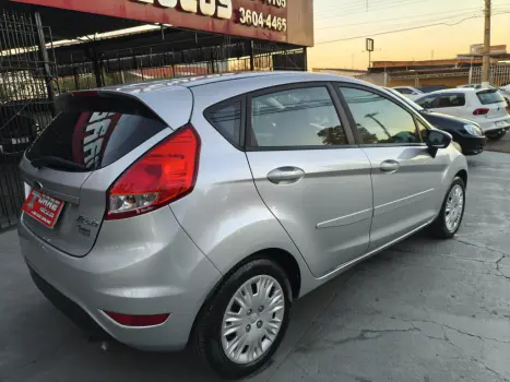 FORD Fiesta Hatch 1.5 16V 4P S FLEX, Foto 6
