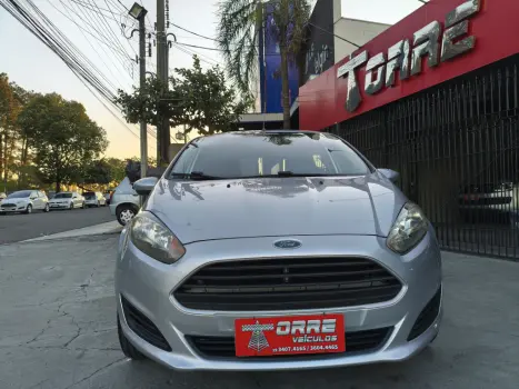 FORD Fiesta Hatch 1.5 16V 4P S FLEX, Foto 2