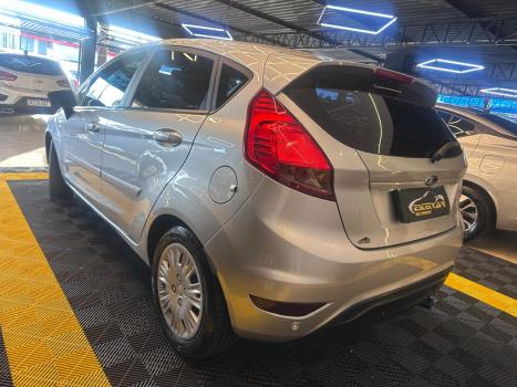 FORD Fiesta Hatch 1.6 16V 4P SE FLEX, Foto 4
