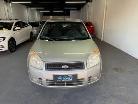 FORD Fiesta Hatch 1.0 4P FLEX, Foto 2