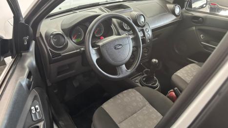 FORD Fiesta Hatch 1.0 4P FLEX, Foto 7