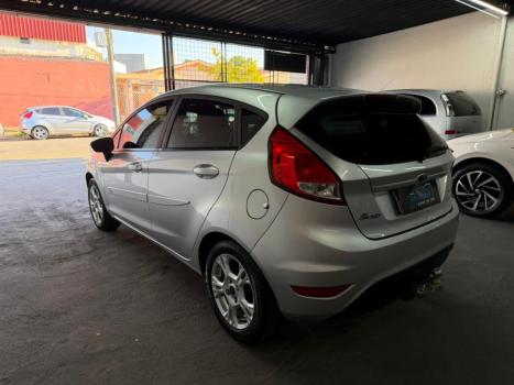 FORD Fiesta Hatch 1.6 4P SE PLUS FLEX AUTOM�TICO, Foto 7