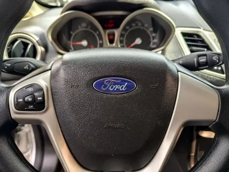 FORD Fiesta Hatch 1.6 4P SE FLEX, Foto 18