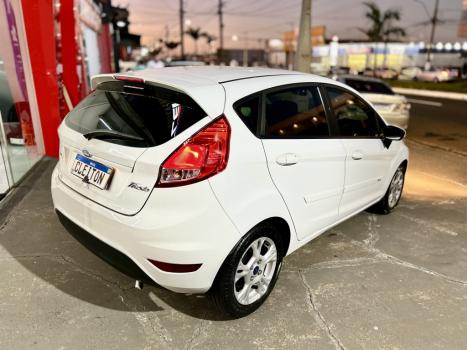 FORD Fiesta Hatch 1.6 16V 4P SE FLEX, Foto 4