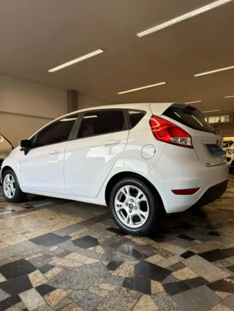 FORD Fiesta Hatch 1.5 16V 4P S FLEX, Foto 5
