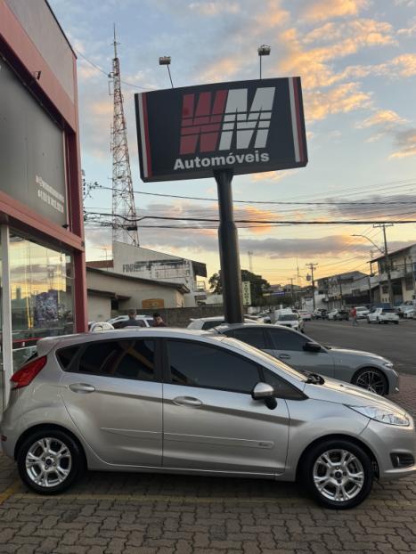 FORD Fiesta Hatch 1.5 16V 4P SE FLEX, Foto 4