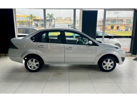 FORD Fiesta Hatch 1.6 4P ROCAM FLEX, Foto 7