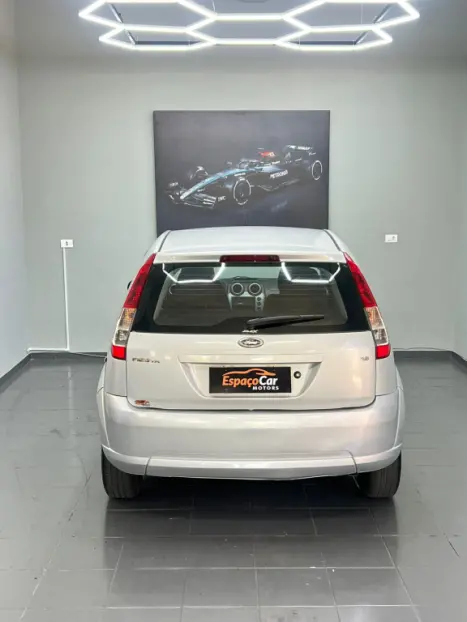 FORD Fiesta Hatch 1.6 4P FLEX, Foto 11