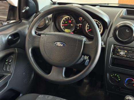 FORD Fiesta Hatch 1.6 4P FLEX, Foto 8