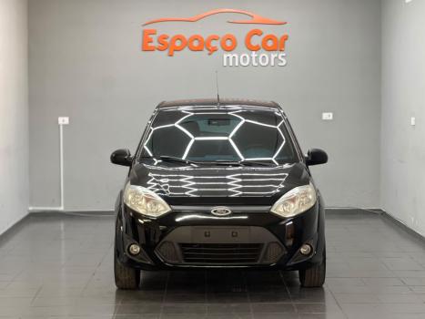 FORD Fiesta Hatch 1.6 CLASS, Foto 2
