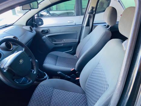 FORD Fiesta Hatch 1.6 4P FLEX, Foto 7