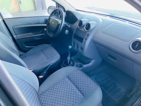 FORD Fiesta Hatch 1.6 4P FLEX, Foto 9
