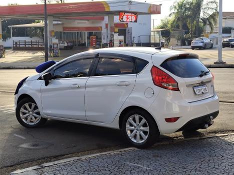 FORD Fiesta Hatch 1.6 4P SE FLEX, Foto 6