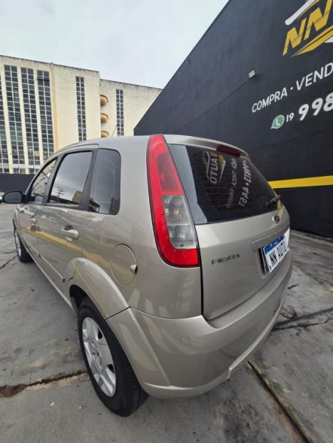 FORD Fiesta Hatch 1.6 4P FLEX, Foto 6