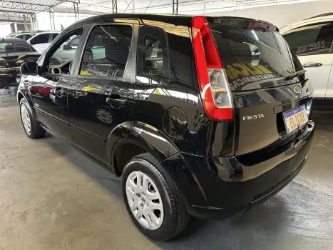 FORD Fiesta Hatch 1.6 4P CLASS FLEX, Foto 2