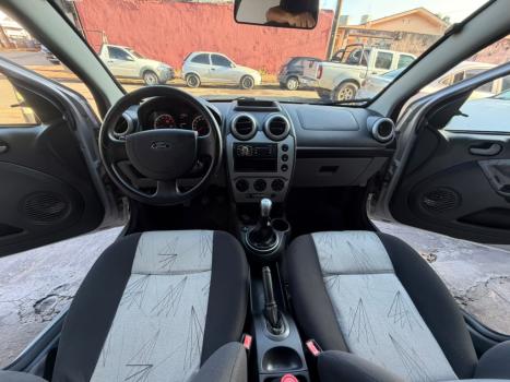 FORD Fiesta Hatch 1.6 4P FLEX, Foto 12