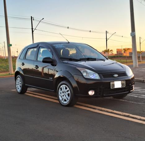 FORD Fiesta Hatch 1.6 4P CLASS FLEX, Foto 2