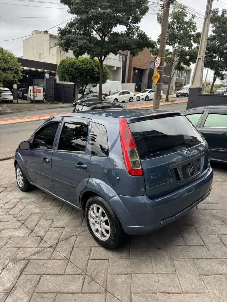 FORD Fiesta Hatch 1.0, Foto 4