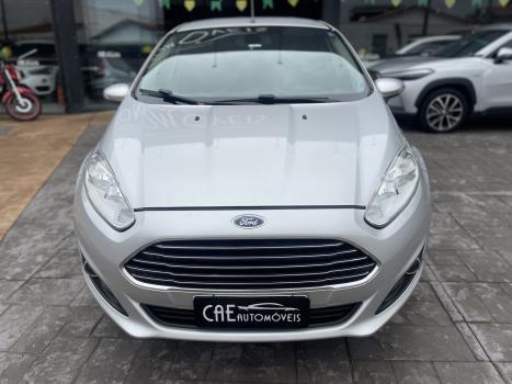 FORD Fiesta Hatch 1.6 4P FLEX TITANIUM POWERSHIFT AUTOM�TICO, Foto 2