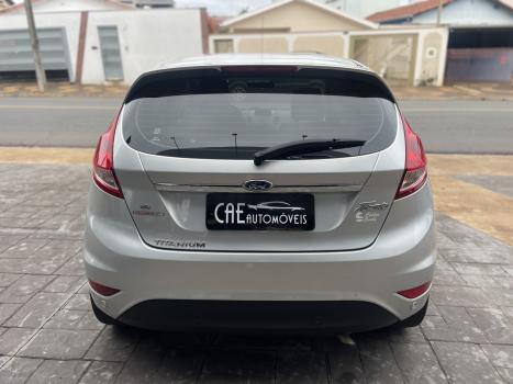 FORD Fiesta Hatch 1.6 4P FLEX TITANIUM POWERSHIFT AUTOM�TICO, Foto 7