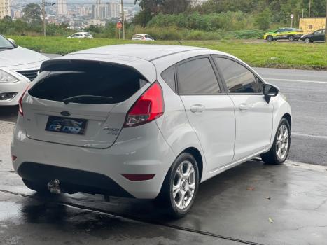 FORD Fiesta Hatch 1.6 16V 4P FLEX SE POWERSHIFT AUTOM�TICO, Foto 5
