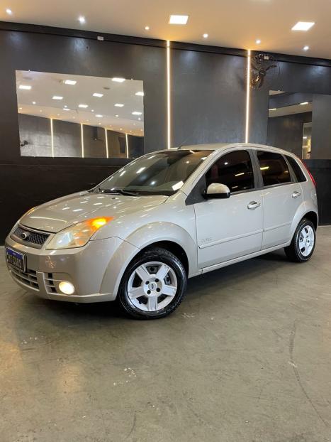 FORD Fiesta Hatch 1.6 4P CLASS FLEX, Foto 2