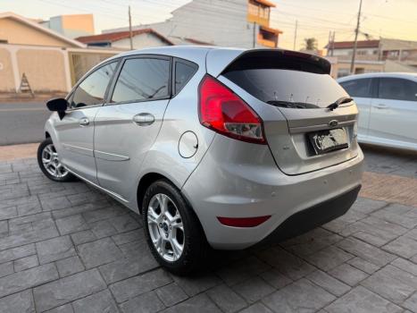 FORD Fiesta Hatch 1.6 4P SE FLEX, Foto 4