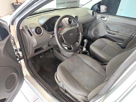 FORD Fiesta Hatch 1.6 4P FLEX, Foto 13