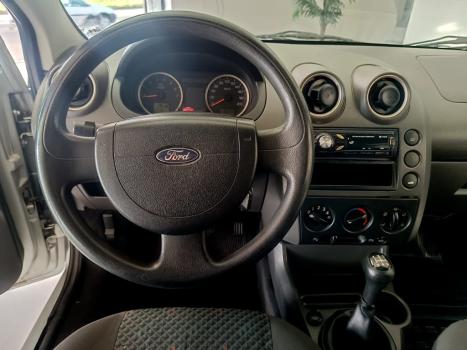 FORD Fiesta Hatch 1.6 4P FLEX, Foto 16